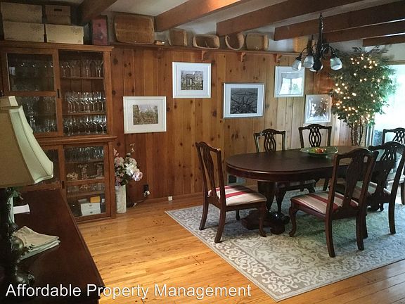 3rd image of 1316 S Hidden Valley Dr