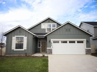 7010 W Grand Rapids Dr, Meridian, ID 83646