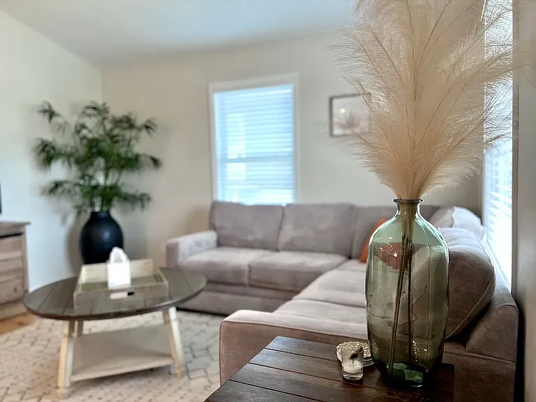 820 Sienna St — Photo 10