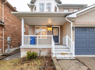 72 Park Place Dr, Markham, ON L6E1S2