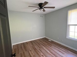 538 Donna Dr, Clarksville, TN 37042