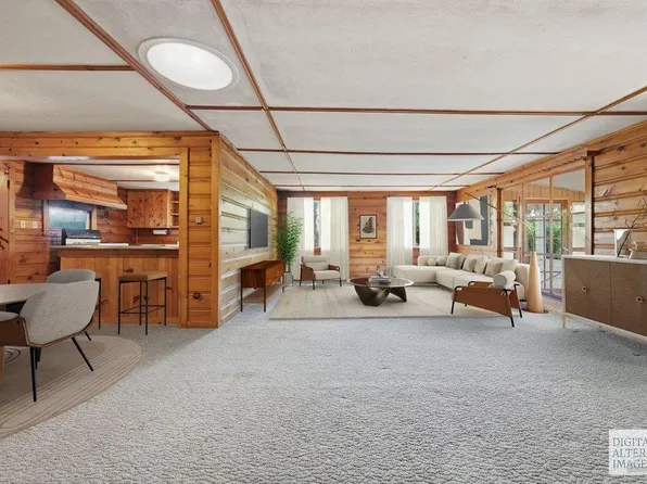 8182 Knoll Dr, Forestville, CA 95436