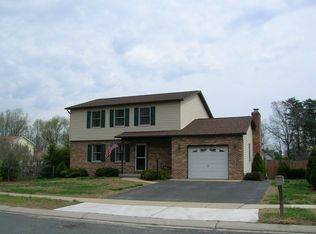 7827 Elberta Dr, Severn, MD 21144