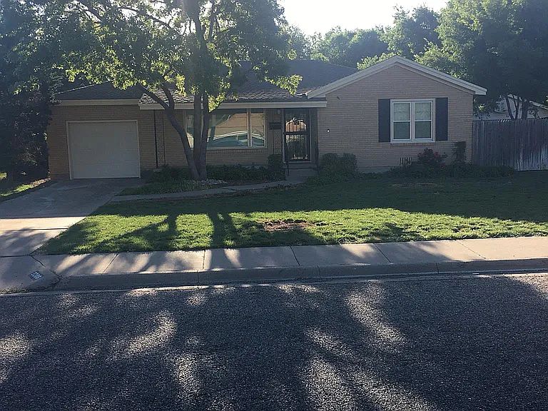 1st image of 2209 S Fannin St