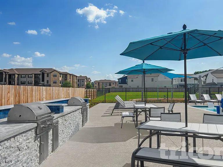 9835 Willow Creek Commerce Dr #310 — Photo 18
