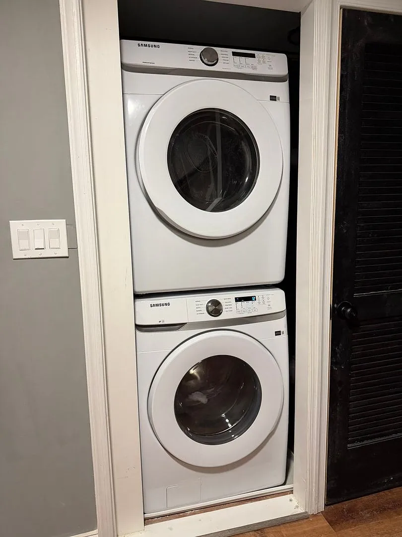 50 Gorman Avenue A - $850 Available (Private Bath) — Photo 4