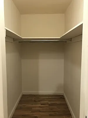 Rented by Giaps Realty Group LLC | media 10