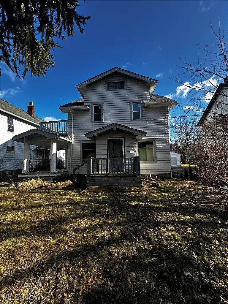 2083 N Taylor Rd photo 1