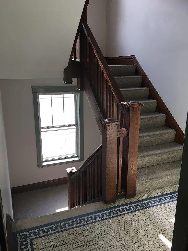 2 bed, 1480 sqft, $1,950 — Photo 2