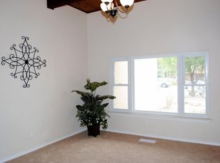 9931 Academy Knolls Dr NE, Albuquerque, NM 87111