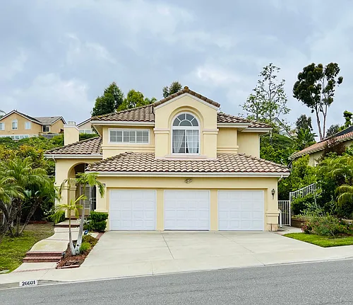 26601 White Oaks Dr Photo 1