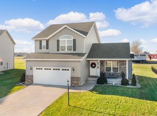 121 Tuscany Ct, Morton, IL 61550