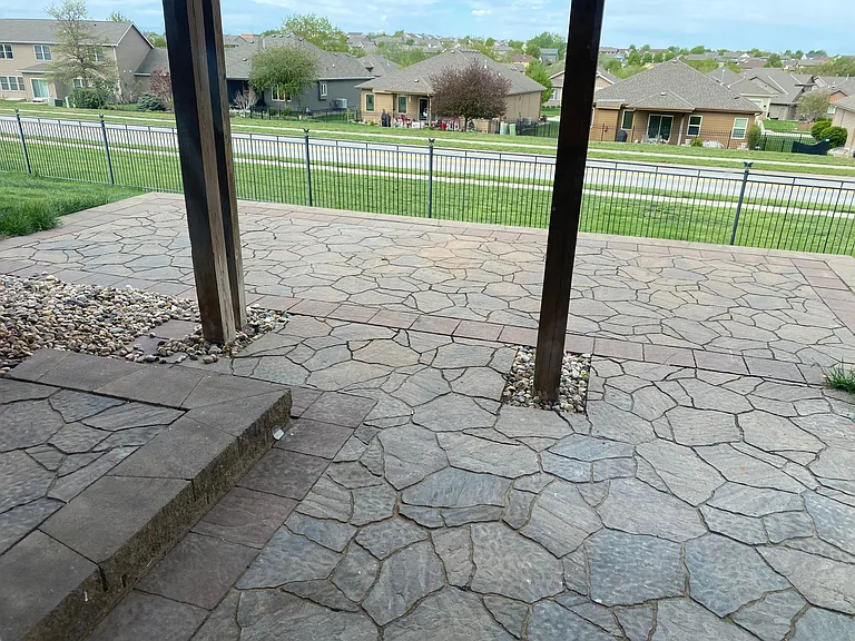 2210 Walnut Creek Dr — Photo 17