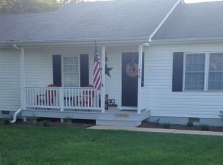 479 Round Hill Dr, Stuarts Draft, VA 24477