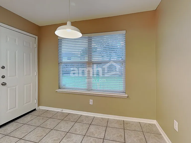 20322 Linden Tree Dr — Photo 6