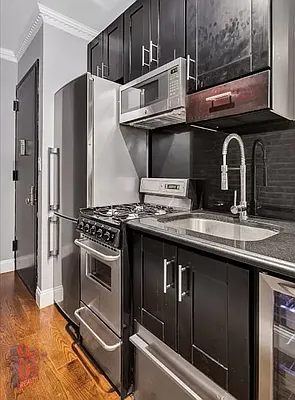 Rented by REAL New York | media 12