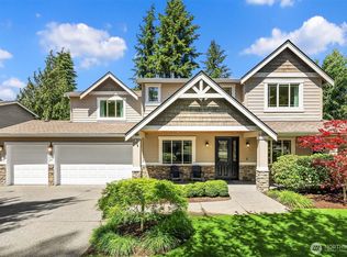 12512 NE 73rd Street, Kirkland, WA 98033