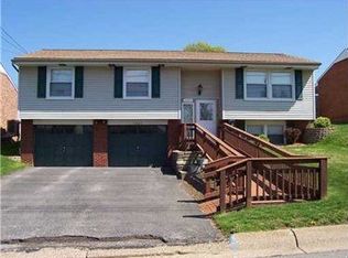 1425 Porter St, Conway, PA 15027