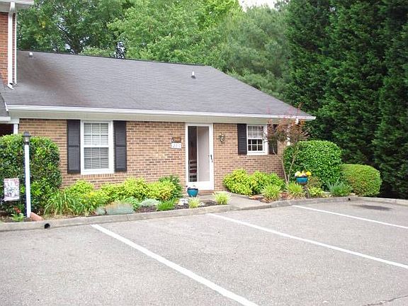 2917 Burke Place Ct
