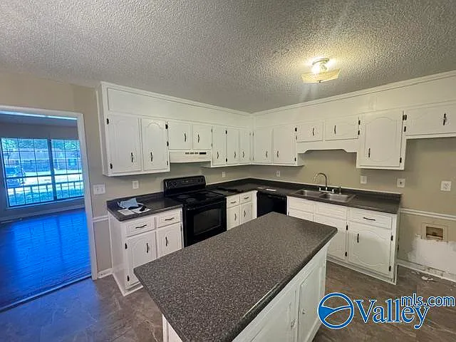 127 Colby Dr — Photo 9