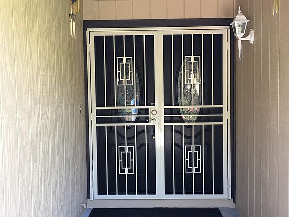 4th image of 8621 Oldwoods Way