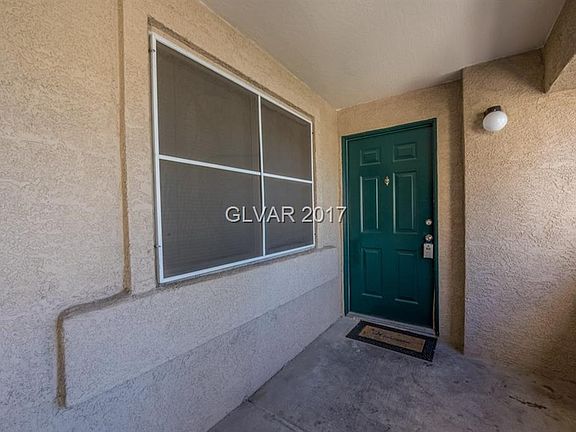 3rd image of 1543 Frisco Peak Dr