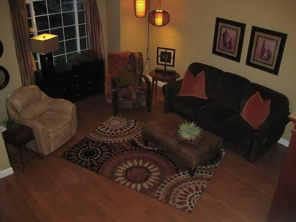 Living - 550 Sugar Creek Ln