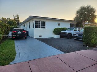 2145 Bay Dr APT 2, Miami Beach, FL 33141