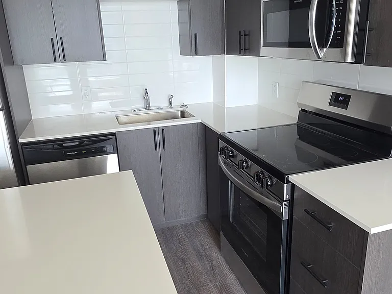 2475 Old Bronte Rd #607 — Photo 37