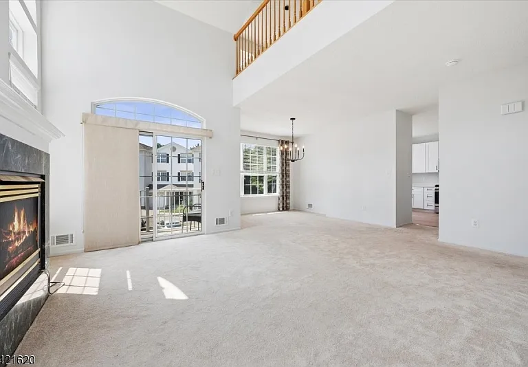 82 Hancock Dr — Photo 10
