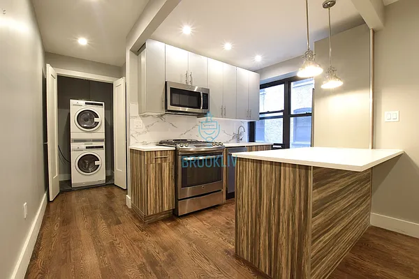 Rented by null | media 2