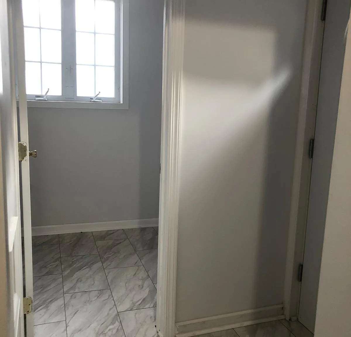 137 Cedar Aly — Photo 4