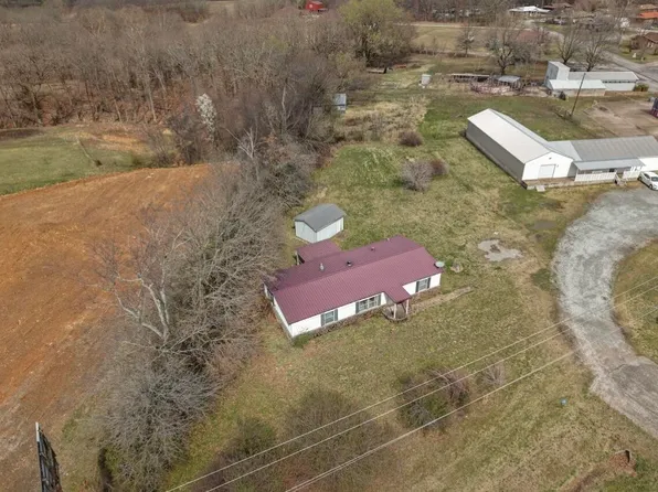 2139 S Main St, Jay, OK 74346