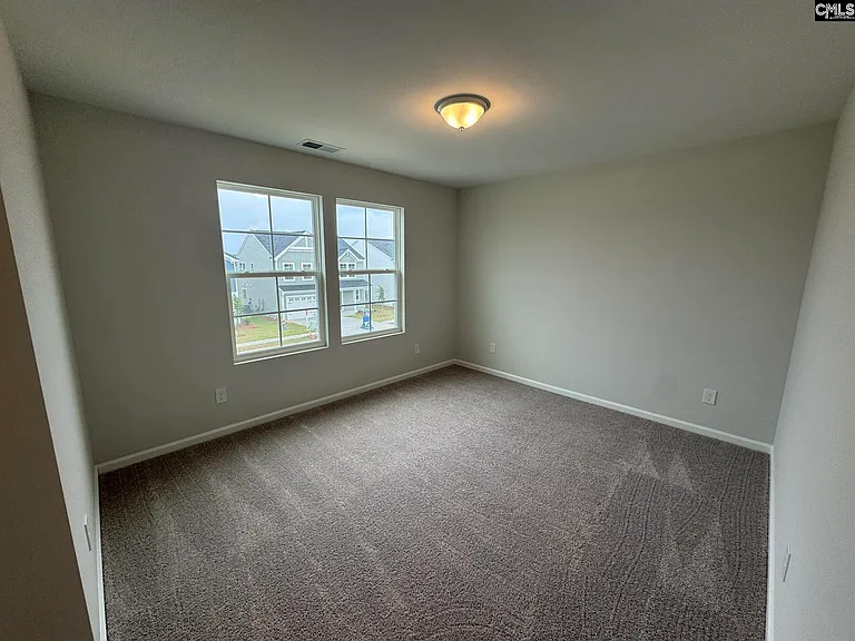 3062 Hallsdale Dr — Photo 15