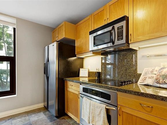 5th image of 1150 J St Unit 319
