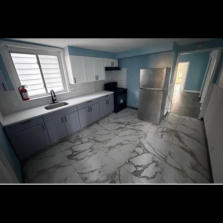 106 N Munn Ave #3L