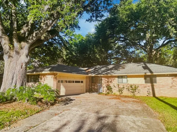 246 Maxine Dr, Baton Rouge, LA 70808