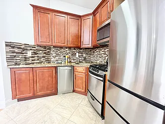 Rented by MADEHOME