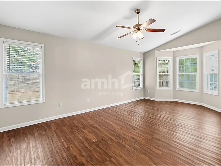 3815 Hawk Tail Dr — Photo 9