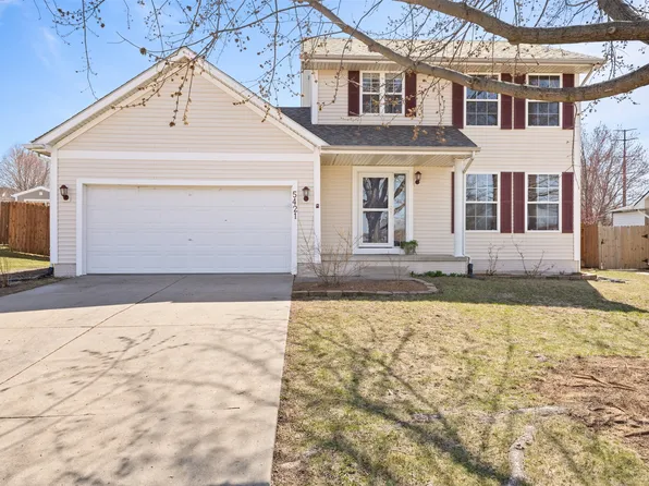 5421 Jennifer Dr, Pleasant Hill, IA 50327