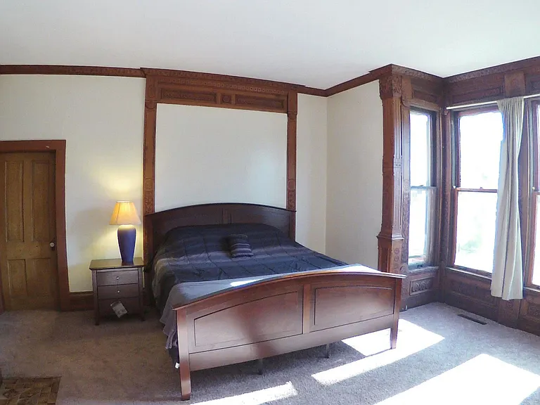 1403 Grove St #3 — Photo 5