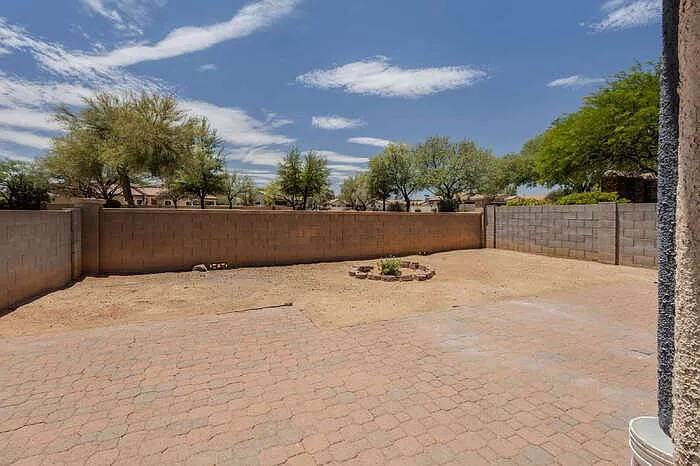 258 E Camino Limon Verde — Photo 23