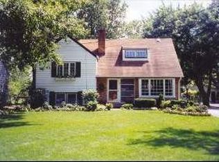 1717 Terrace Rd, Homewood, IL 60430