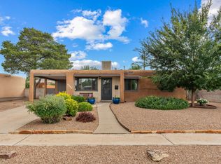 1015 Calle Margarita, Santa Fe, NM 87507