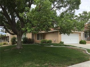 6742 Regal Oaks Rd, Highland, CA 92346