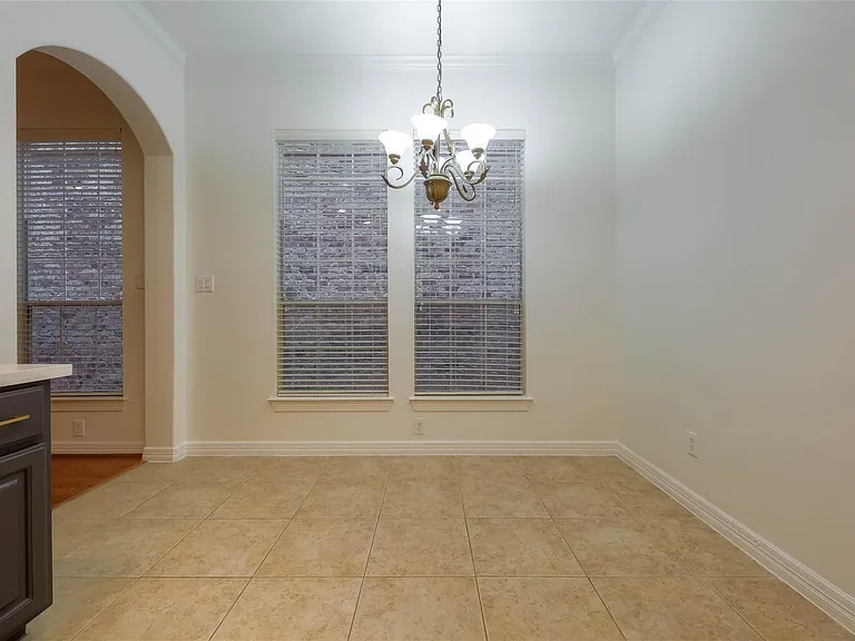 13647 Brookbluff Ln — Photo 18