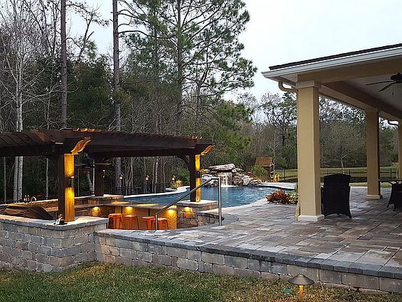 4th image of 817 Kilbride Cir