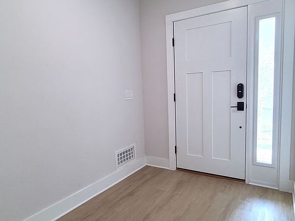 2nd image of 1245 Savona Dr NE