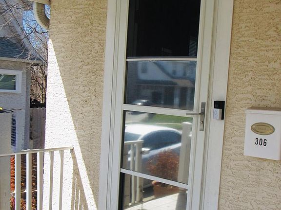 4th image of 306 S State Rd