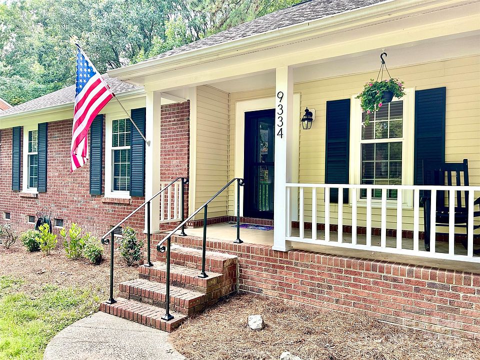 1st image of 9334 New Towne Dr